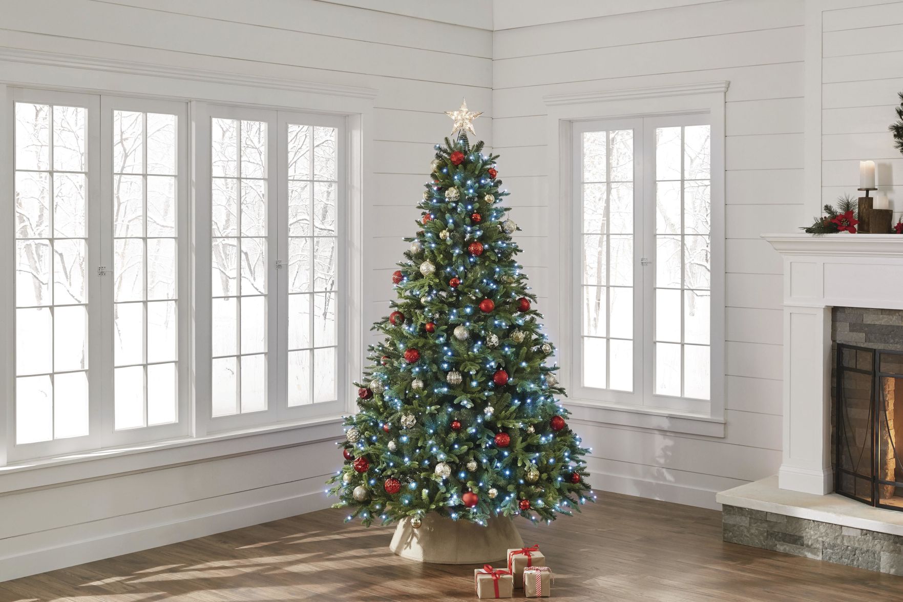 Holidays Decor 80s Glam